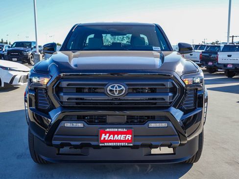 New 2026 Toyota Tacoma SR5 image 2