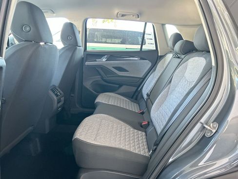 New 2026 Volkswagen Tiguan S image 38