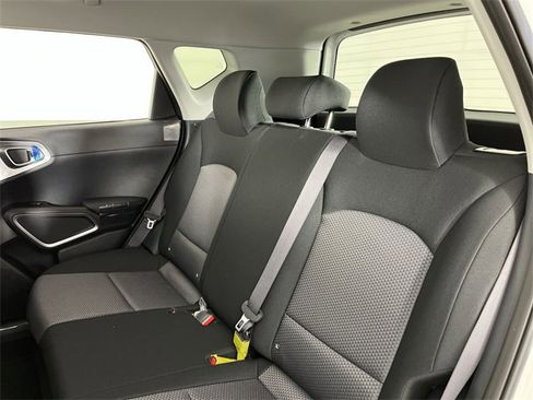 New 2025 Kia Soul S image 21