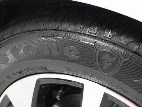 Used 2023 Subaru Legacy Premium image 21