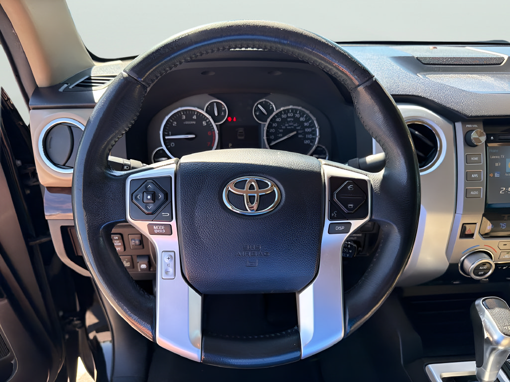Used 2017 Toyota Tundra Limited w/ Limited Premium Package RWD image 20