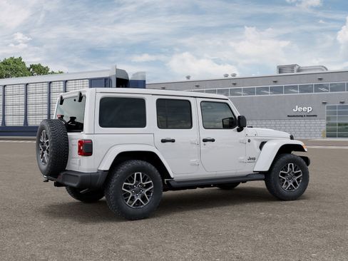 New 2026 Jeep Wrangler Unlimited Sahara AWD/4WD image 2