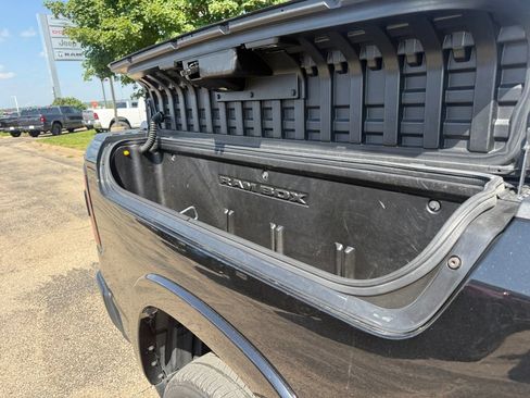 Used 2022 RAM 1500 Limited w/ Night Edition AWD/4WD image 52