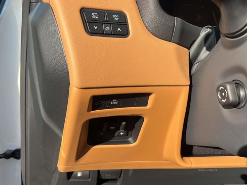 New 2026 Lexus LX 700h Luxury AWD/4WD image 20