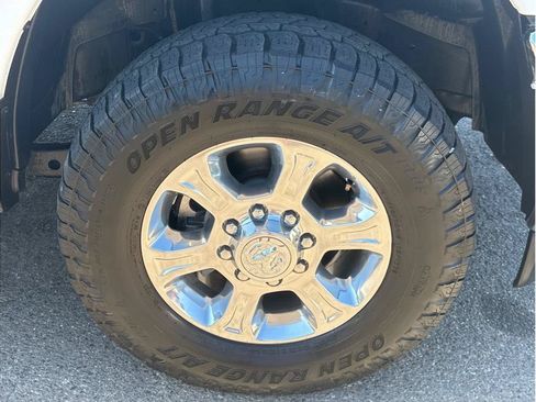 Used 2024 RAM 2500 Big Horn AWD/4WD image 10