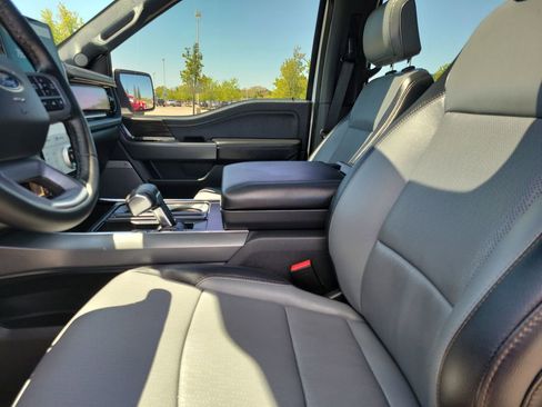 Used 2025 Ford F150 Lightning Lariat AWD/4WD image 21