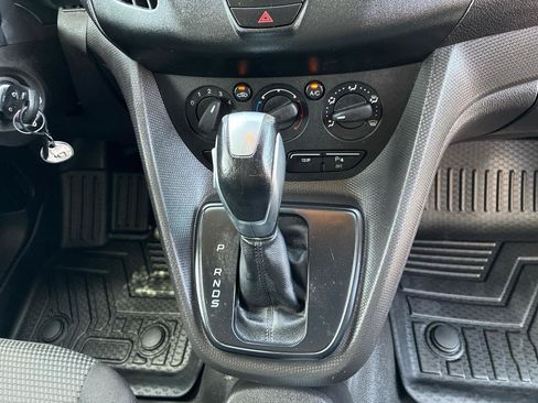 Used 2015 Ford Transit Connect XL FWD image 46