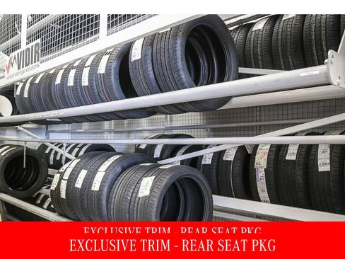 Used 2023 Mercedes-Benz EQS 580 4MATIC SUV image 39
