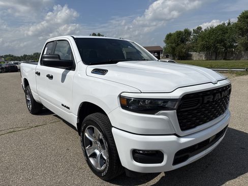 New 2026 RAM 1500 Express AWD/4WD image 1