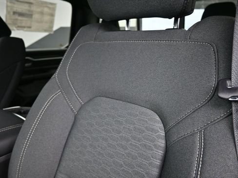 New 2026 RAM 1500 4x4 Crew Cab image 14