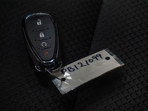 Used 2023 Chevrolet TrailBlazer RS w/ Convenience Package image 21