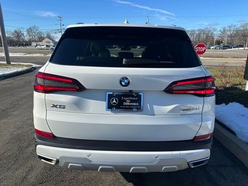 Used 2023 BMW X5 xDrive40i w/ Premium Package image 4