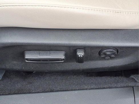 Used 2021 Honda Accord EX-L image 11