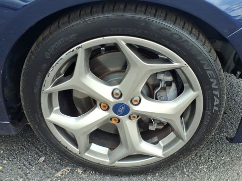 Used 2016 Ford Focus ST FWD image 14