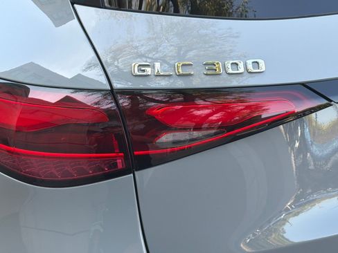 New 2026 Mercedes-Benz GLC 300 image 27