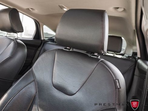 Used 2018 Ford Focus Titanium image 25