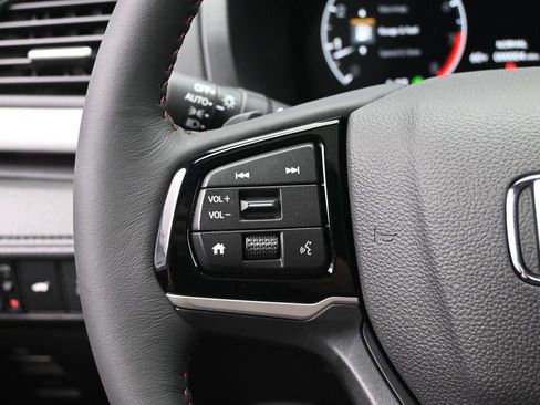 New 2026 Honda Odyssey Sport-L image 11