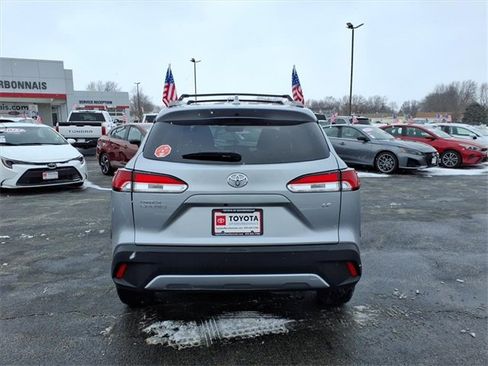 Certified 2024 Toyota Corolla Cross LE image 4