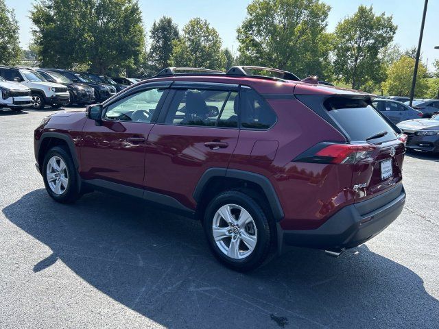 Used 2019 Toyota RAV4 XLE w/ Convenience Package AWD/4WD image 6