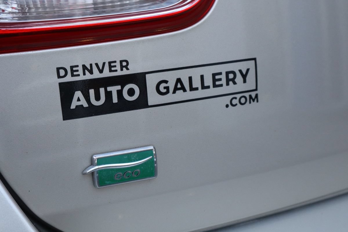 Used 2016 Chevrolet Malibu LT w/ Power Convenience Package FWD image 23