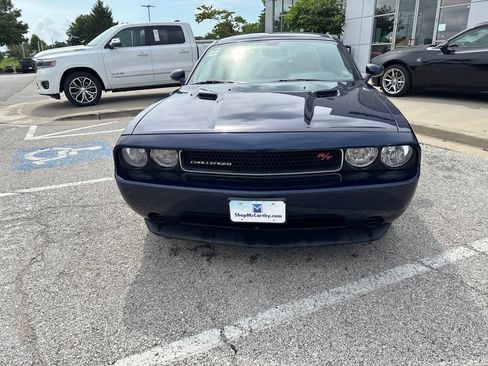 Used 2013 Dodge Challenger SXT w/ Super Sport Group RWD image 10