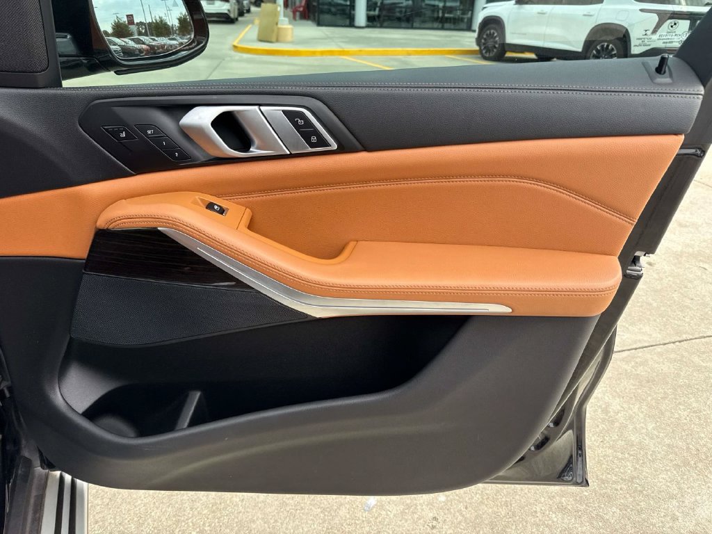 Used 2019 BMW X5 xDrive40i w/ Luxury Seating Package AWD/4WD image 20