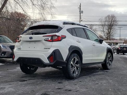 Used 2026 Subaru Crosstrek 2.0i Premium image 3
