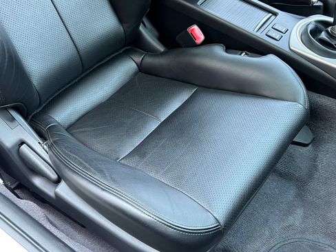 Used 2003 INFINITI G35 Coupe w/ Aero Pkg RWD image 35