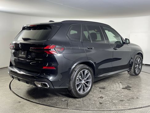 Certified 2025 BMW X5 xDrive40i w/ Executive Package image 5