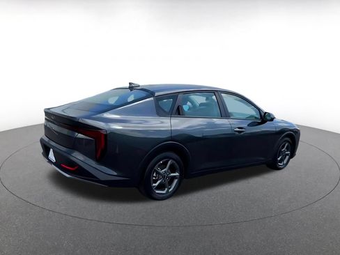 Used 2025 Kia K4 FWD image 15