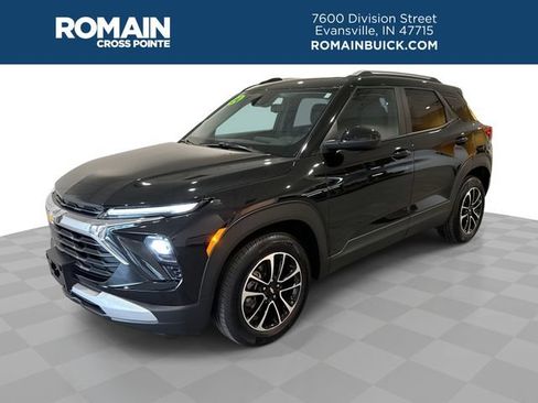 Used 2024 Chevrolet TrailBlazer LT w/ Driver Confidence Package FWD image 1