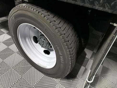 New 2023 Ford F550 4x4 Regular Cab Super Duty image 12