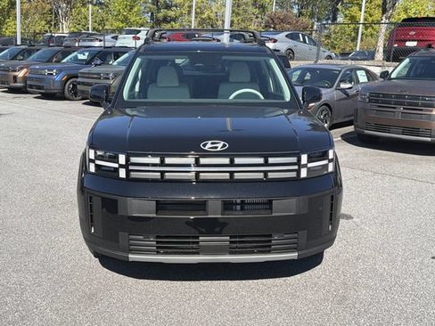 Used 2026 Hyundai Santa Fe SEL FWD image 2