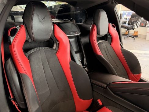 Used 2020 Chevrolet Corvette Stingray Preferred Cpe w/ 2LT Preferred Equipment Group image 17