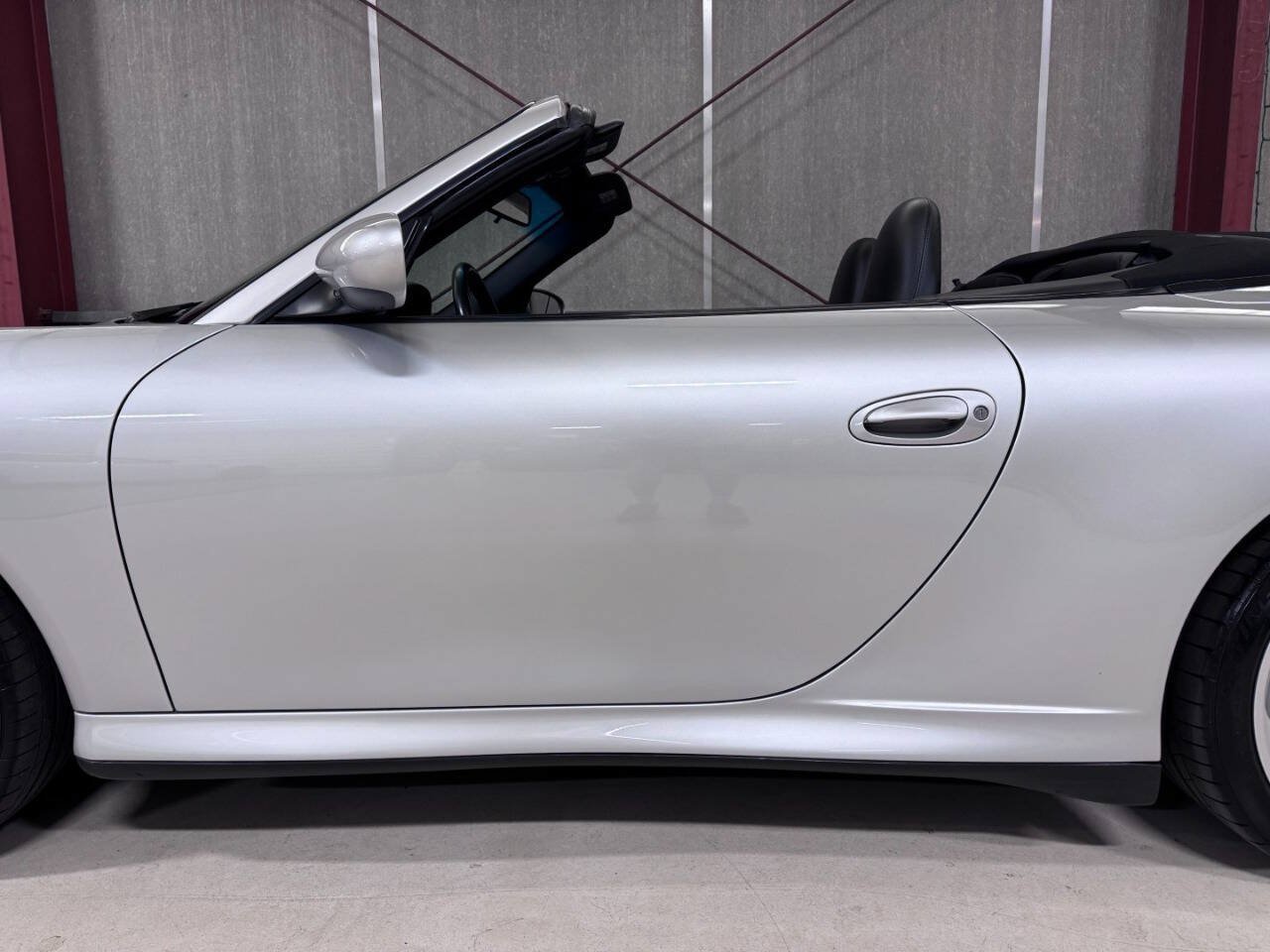 Used 2004 Porsche 911 Carrera 4S AWD/4WD image 11