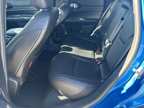 Used 2025 Jeep Compass Trailhawk w/ Trailhawk Elite Group image 20