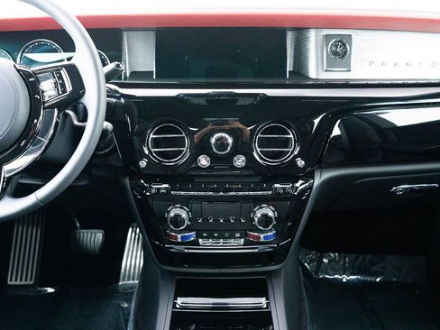 Certified 2023 Rolls-Royce Phantom Sedan w/ The Phantom Package image 39