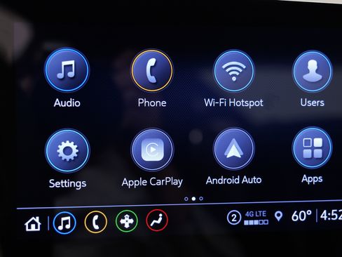 Used 2022 Chevrolet Corvette Stingray Coupe w/ 1LT image 40