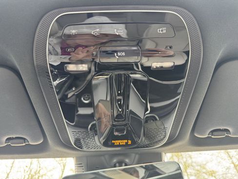 Certified 2025 Mercedes-Benz GLC 300 GLC 300 image 12