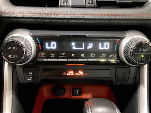 Certified 2024 Toyota RAV4 Adventure AWD/4WD image 33