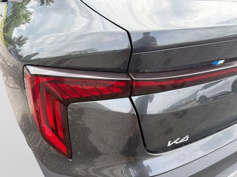 New 2026 Kia K4 FWD image 19