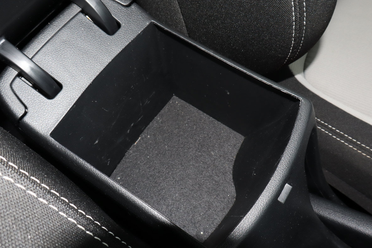 Used 2025 Hyundai Venue SEL FWD image 25