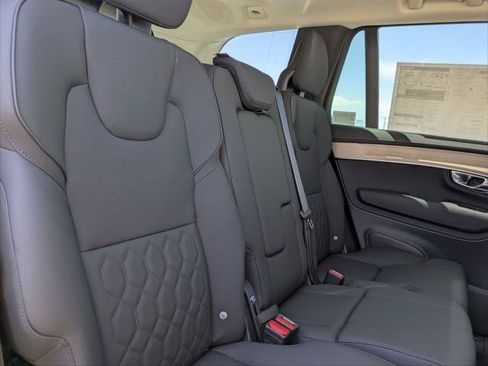 New 2026 Volvo XC90 B5 Plus w/ Protection Package AWD/4WD image 13