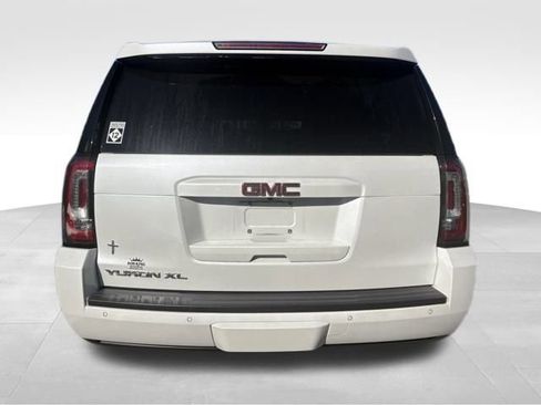 Used 2018 GMC Yukon XL SLT w/ Open Road Package image 8