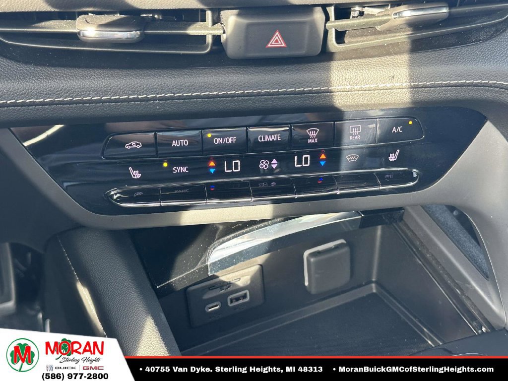 Certified 2023 Buick Envision Essence w/ Technology Package I AWD/4WD image 30