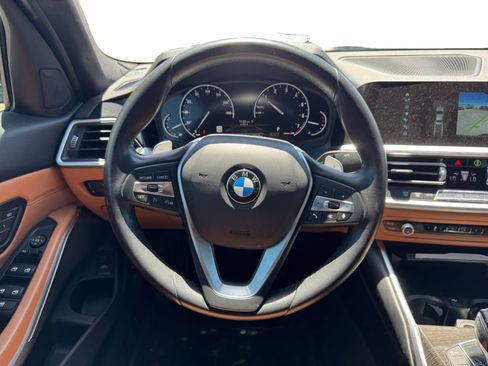 Used 2020 BMW 330i Sedan w/ Convenience Package RWD image 13