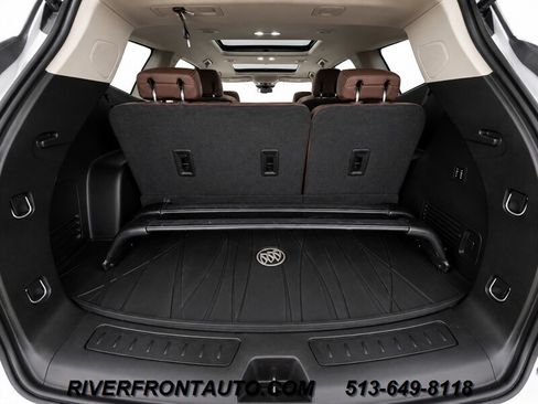 Used 2018 Buick Enclave Avenir w/ Avenir Technology Package AWD/4WD image 20