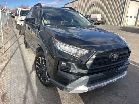 Used 2019 Toyota RAV4 Adventure image 2