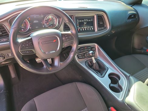 Used 2022 Dodge Challenger R/T image 2