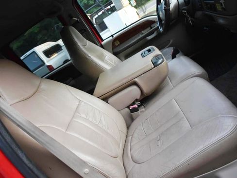 Used 2000 Ford F250 XL AWD/4WD image 36